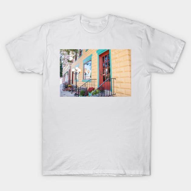 Buildings opening onto street in small town of Havre de Grace in America. T-Shirt by brians101